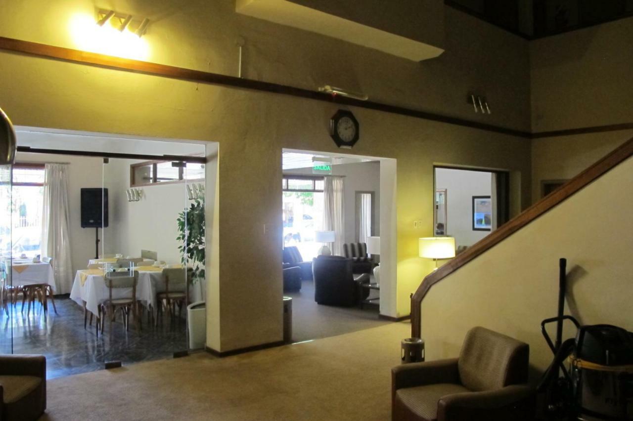 Hotel Emperador Necochea Eksteriør billede